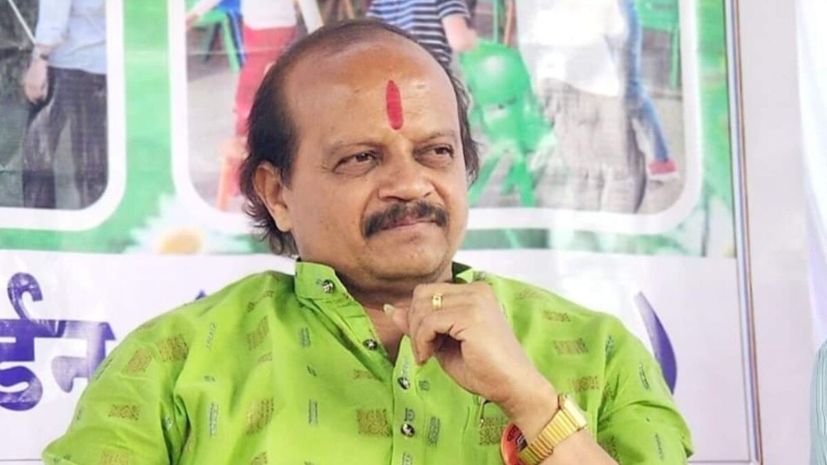 वसंत मोरेंना वंचित बहुजन आघाडीकडून मिळाली उमेदवारी