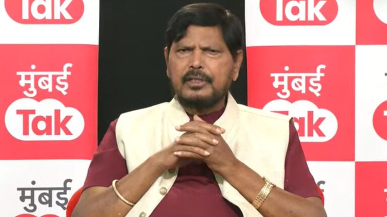 Mumbai Tak Chavadi : '...तर मंत्रिपदाचा राजीनामा देईन', रामदास आठवलेंचं मोठं विधान मंत्रिपद काय माझ्यासाठी फार मोठं नाही