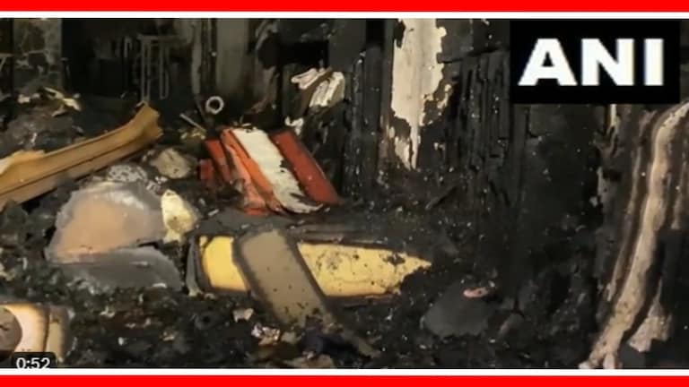 Chhatrapati Sambhaji Nagar : भयंकर अग्नितांडव! एकाच कुटुंबातील 7 जणांचा मृत्यू छत्रपती संभाजीनगर येथे आगीच्या घटनेत सात जणांचा मृत्यू झाला.