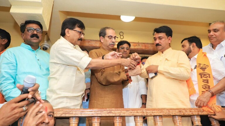 Lok Sabha Election 2024: भाजप खासदार ठाकरेंच्या शिवसेनेत आल्याने जळगावात कोणाचा होणार गेम? उन्मेश पाटलांमुळे भाजपला फटका बसणार?