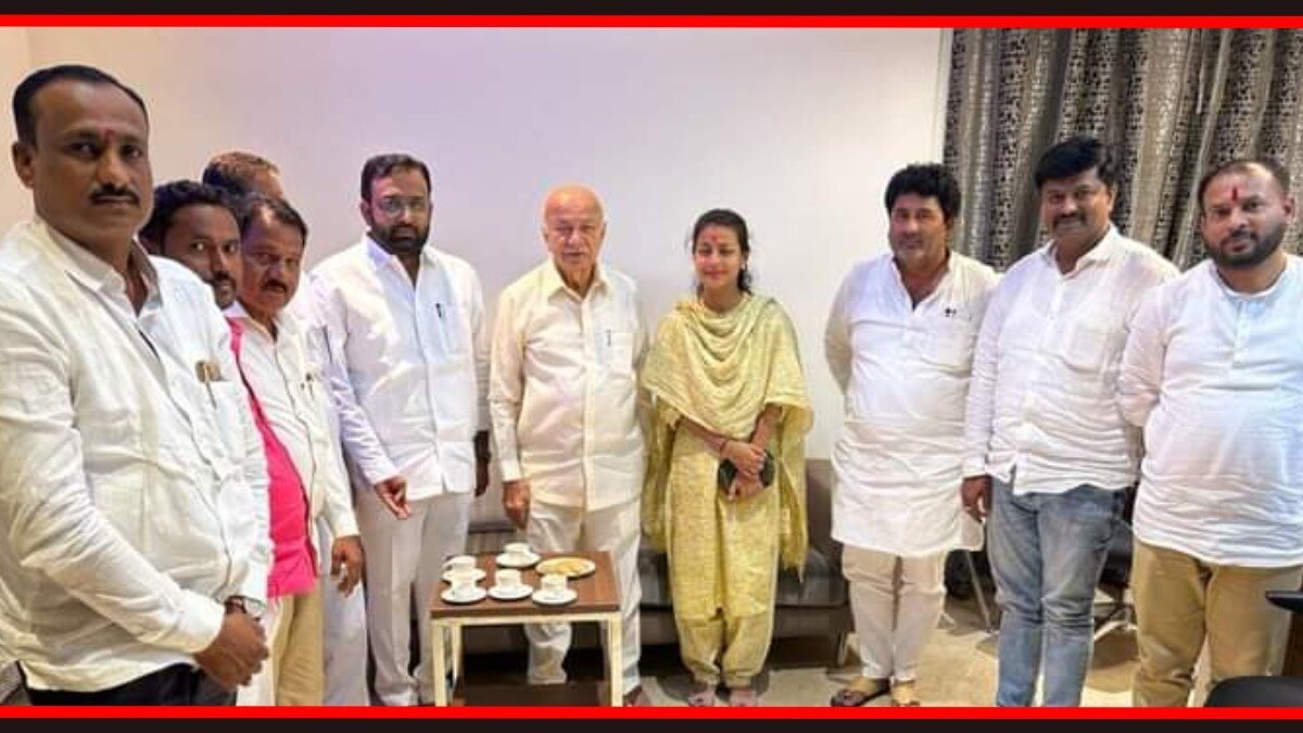 प्रणिती शिंदे यांना भगीरथ भालके यांनी पाठिंबा जाहीर केला.