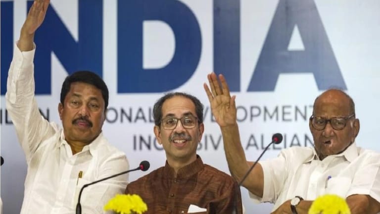 Lok Sabha Election 2024 : उत्तर-मध्य मुंबईमधून काँग्रेसने 'या' नेत्याला दिलं तिकीट उत्तर मध्य मुंबईतून वर्षा गायकवाड लोकसभा लढवताना दिसणार आहे.