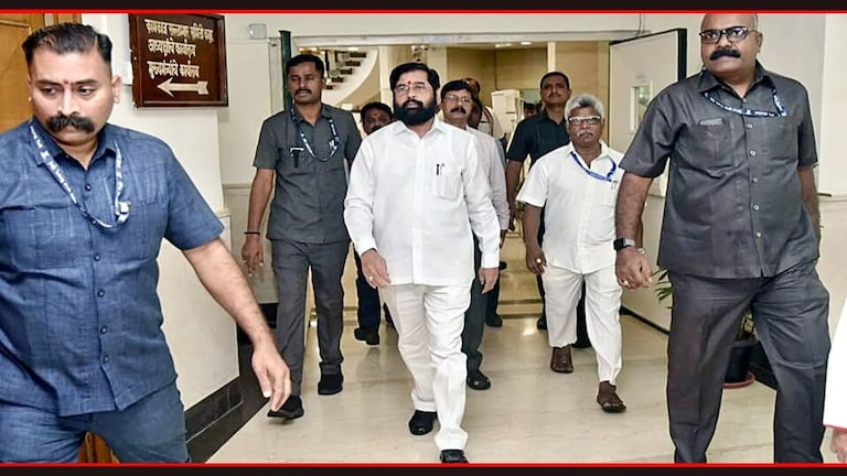 Shiv Sena : एकनाथ शिदेंची माजी मंत्र्याने सोडली साथ, शिवसेनेला केला जय महाराष्ट्र! मुख्यमंत्री एकनाथ शिंदे.