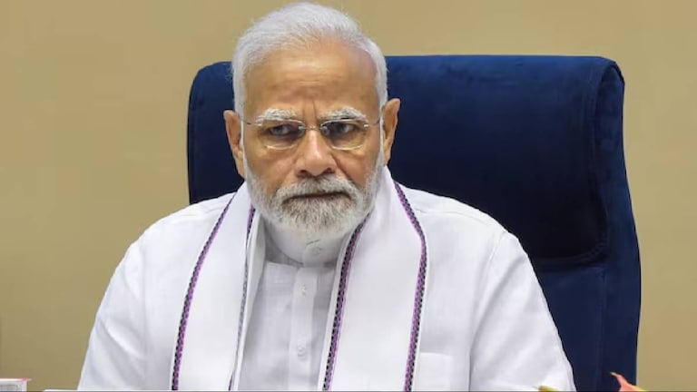 Maharashtra Lok Sabha election : महाराष्ट्रात महायुतीच्या जागा घटणार? मोदींनी दिले उत्तर Mumbai Tak