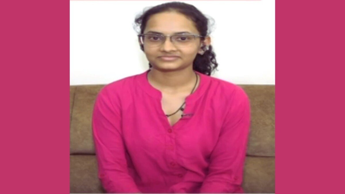 छत्रपती संभाजीनगरमधील तनीषा बोरमणीकर या तरूणीने राज्यातून प्रथम क्रमांक पटकावला आहे.