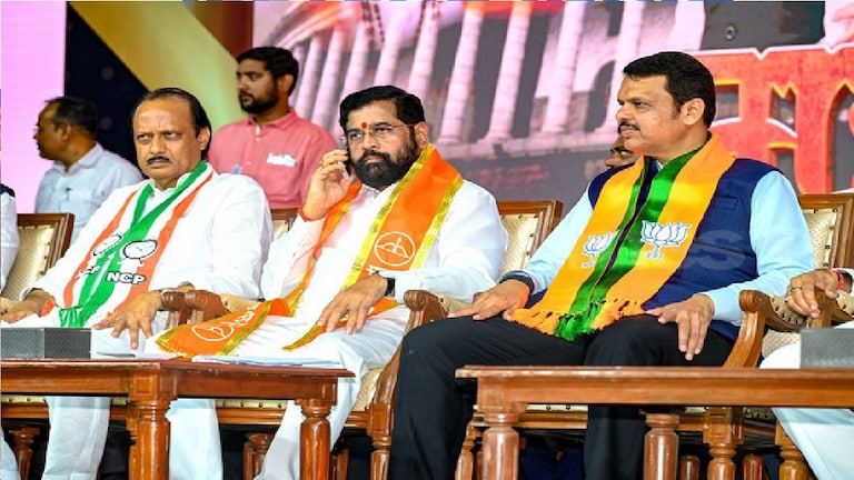 TV9 Polstrat Exit Poll : महाराष्ट्रात भाजप मोठा भाऊ ठरणार, शिंदे- अजित पवारांचं काय? टीव्ही 9 पोसस्ट्रार्टचा एक्झिट पोल हा समोर आला आहे.