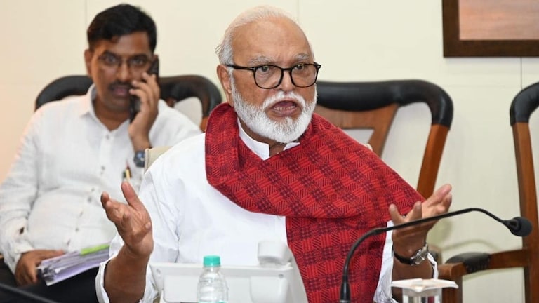 Chhagan Bhujbal : 'जातगणना झालीच पाहिजे...', भुजबळांच्या मागणीने शिंदे सरकार कोंडीत? देशात जातीनिहाय जनगणना करावी,
