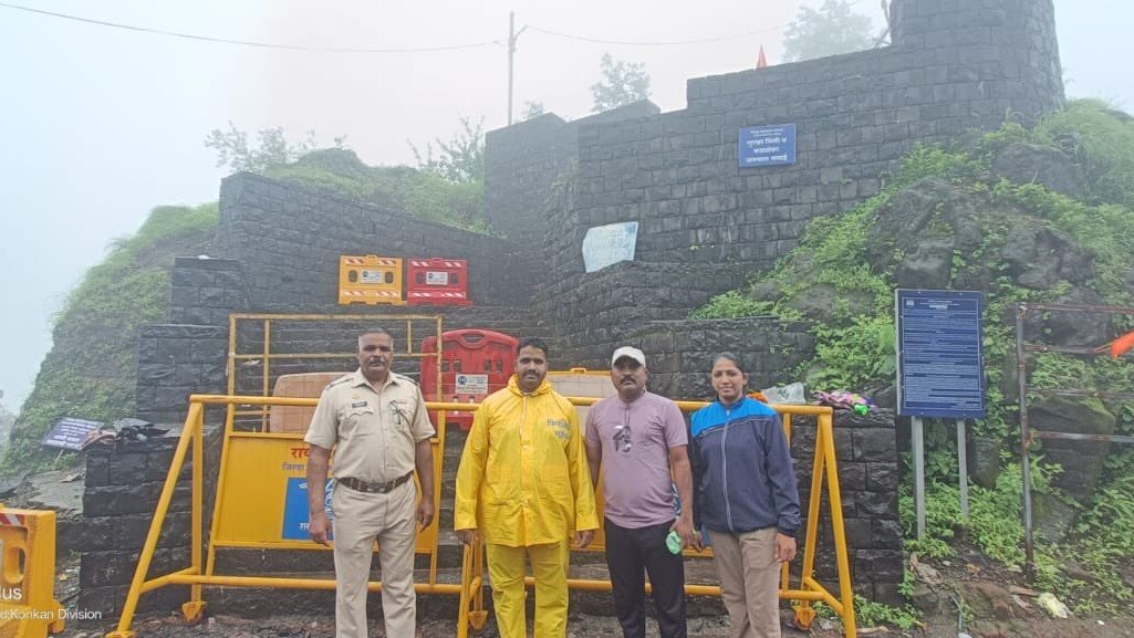 रायगड आजपासून पर्यटकांसाठी बंद