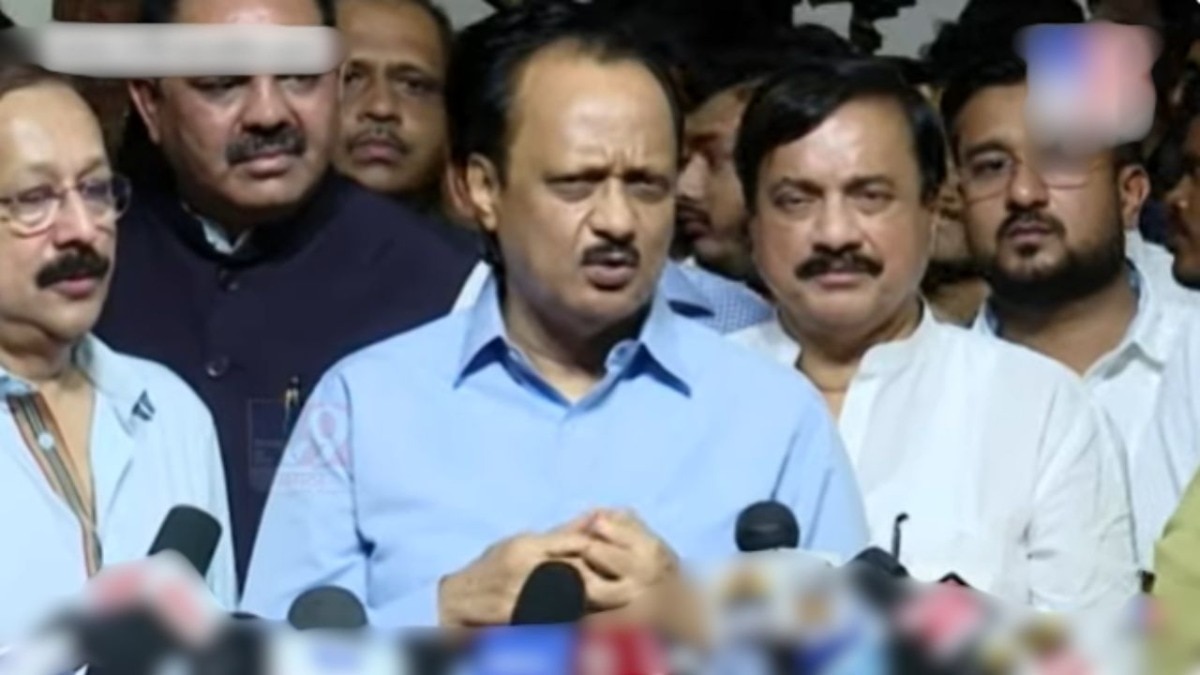 विधान परिषद निवडणुकीत अजित पवारांच्या राष्ट्रवादीचे दोन्ही उमेदवार विजयी झाले आहेत.