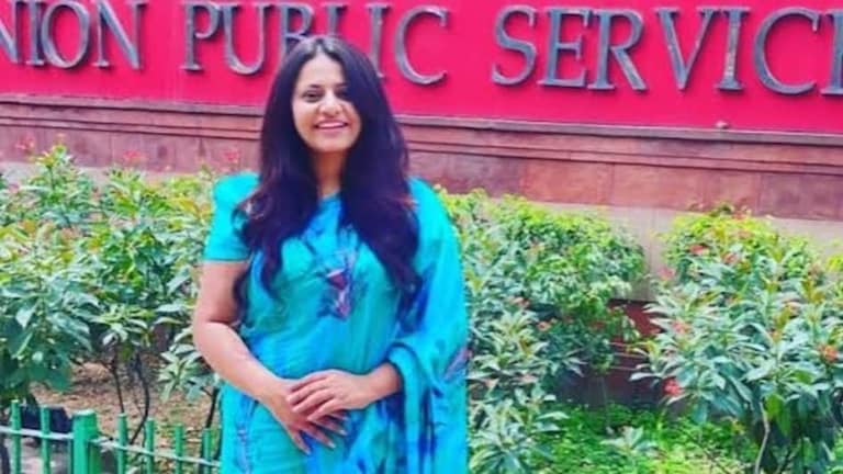 Pooja Khedkar: 'त्या' सर्टिफिकेटमुळे IAS पूजा खेडकरची जाणार नोकरी? UPSC मधील नियम काय? 'त्या' सर्टिफिकेटमुळे IAS पूजा खेडकरची जाणार नोकरी?