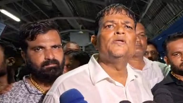 Badlapur News: आता वामन म्हात्रे म्हणतात, 'त्या लोकांना बदलापूरमध्ये दंगल घडवायची होती' 'बदलापूरमध्ये दंगल घडवायची होती', वामन म्हात्रेंचा खळबळजनक आरोप