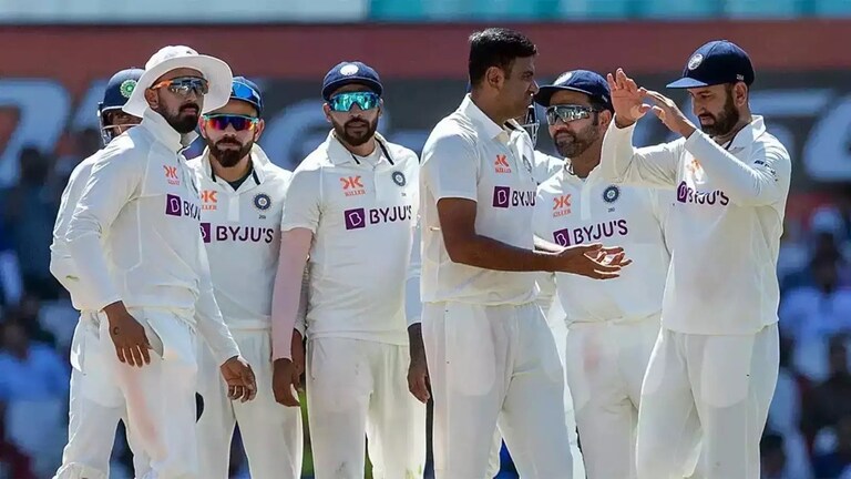 Cheteshwar Pujara : ज्या संघासाठी जीव तोडून खेळला, त्यांनीच दाखवला बाहेरचा रस्ता ससेक्ससोबतचा त्याचा करार आता संपला आहे.