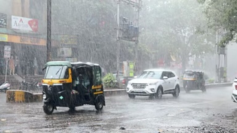 Maharashtra Weather: बाई... काय खरं नाही! महाराष्ट्रावर मोठं संकट, IMD चा महत्त्वाचा इशारा Mumbai Tak