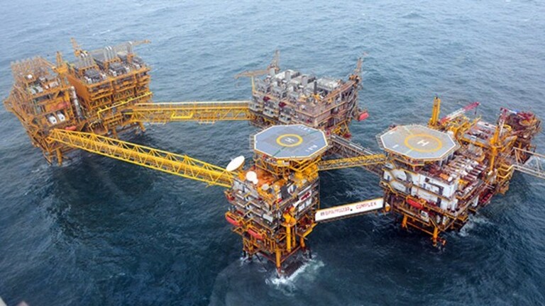 Govt Job: ONGC मध्ये अप्रेंटिसशिपची संधी! फक्त 'या' उमेदवारांना करता येणार अर्ज...  Mumbai Tak