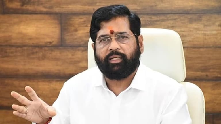 Diwali Bonus: निवडणूक जाहीर होण्याआधी मुख्यमंत्री शिंदेंकडून 'एवढ्या' हजारांचा बोनस जाहीर मुख्यमंत्री शिंदेंकडून 'एवढ्या' हजारांचा बोनस जाहीर