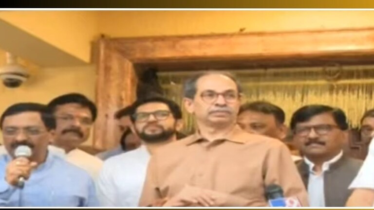 Uddhav Thackeray: 'मशालीचे चटके कुणाला द्यायचे?', अॅन्जिओप्लास्टीनंतर उद्धव ठाकरे पहिल्यांदाच बोलले Uddhav Thackeray On Deepak Salunkhe