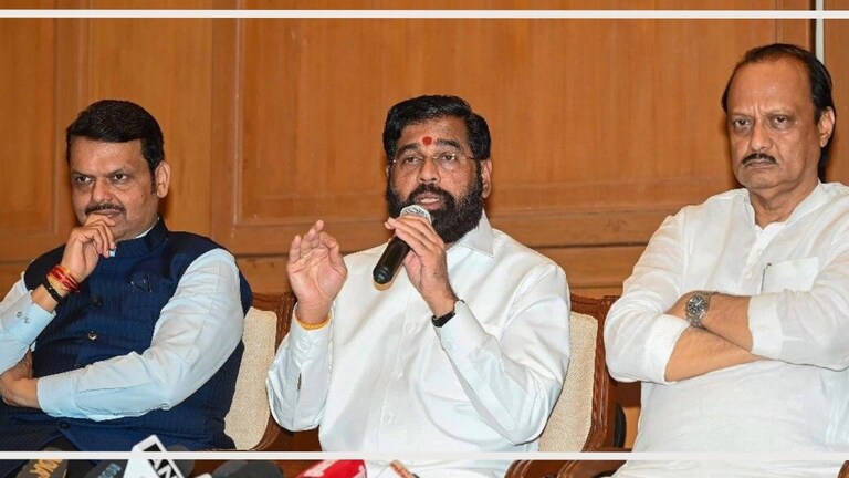 Mahayuti : अजित पवारांमुळेच महायुतीला धोका? काय आहे राजकीय अर्थ? अजित पवारांमुळेच महायुतीला धोका?