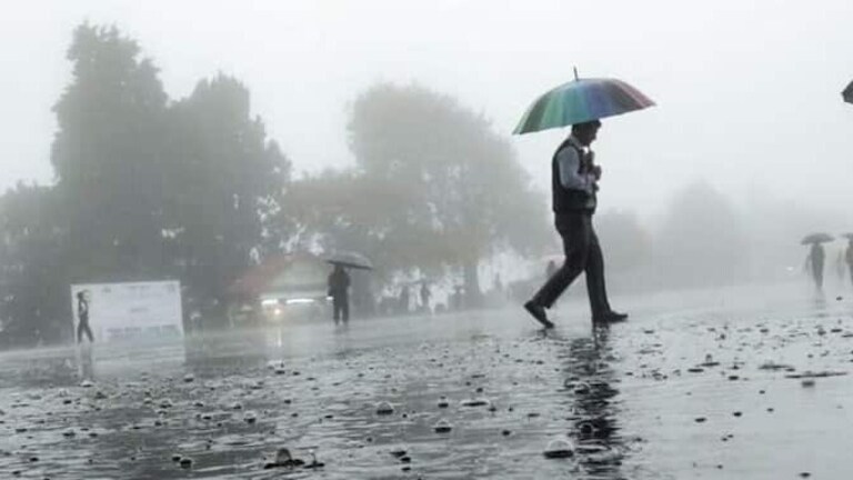 Maharashtra Weather : ऐन दिवाळीत पावसाचा राडा? आज कुठे काय परिस्थिती? Mumbai Tak