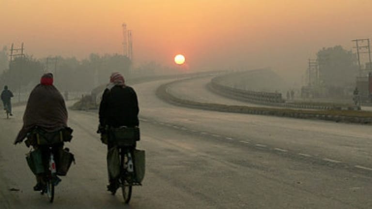 Maharashtra Weather : मुंबईत थंडीची चाहूल! राज्यात 'या' भागात कसंय वातावरण? वाचा IMD रिपोर्ट Mumbai Tak