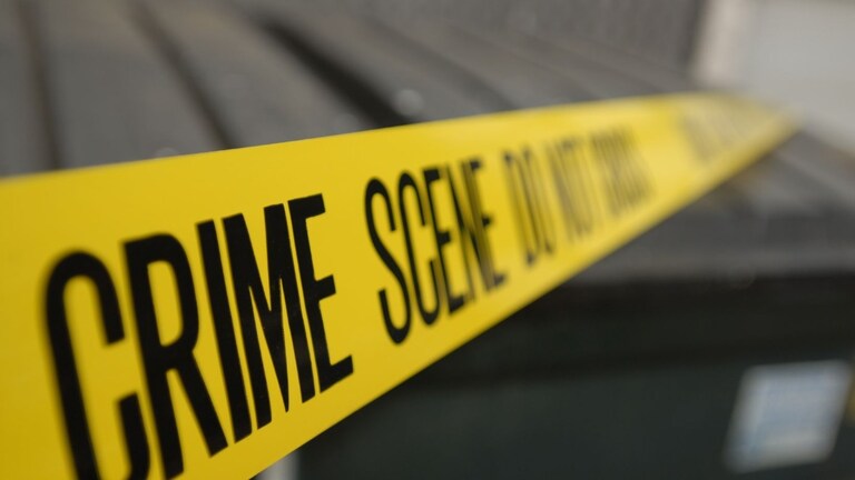 Thane Crime News : बेपत्ता चिमुकलीचा 3 दिवसानंतर थेट मृतदेहच सापडला, ठाण्यात खळबळ Mumbai Tak