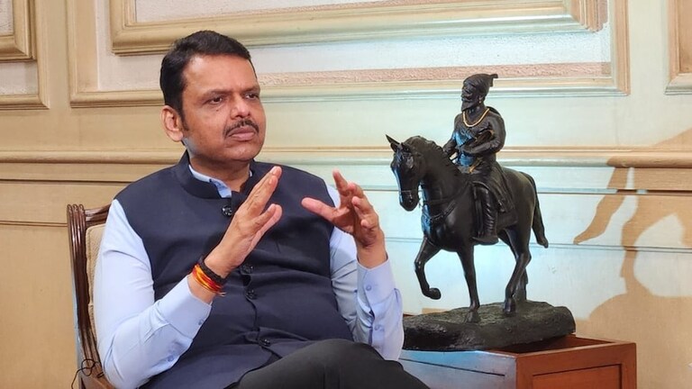 Exclusive: 'DCM साठी शिंदे कसे झाले तयार, पडद्यामागे काय होतं सुरू...', CM फडणवीसांनी सगळंच सांगितलं! फडणवीसांनी सांगितलं.. DCM साठी शिंदे कसे झाले तयार!