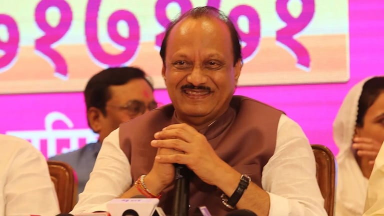 Ajit Pawar : अजितदादांना मोठा दिलासा, आयकर विभागानं मुक्त केली जप्त मालमत्ता Mumbai Tak