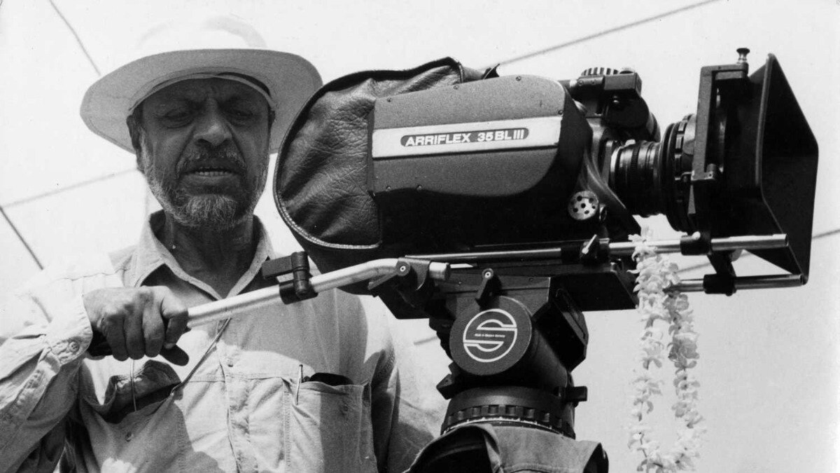 Shyam Benegal Passes Away: ज्येष्ठ दिग्दर्शक श्याम बेनेगल यांचे निधन, वयाच्या 90 व्या वर्षी घेतला अखेरचा श्वास  सौजन्य: श्याम बेनेगल यांच्या ऑटोग्राफीतील फोटो