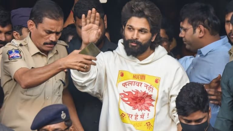 Allu Arjun Stampede Case : अल्लू अर्जून पुन्हा पोलीस स्टेशनमध्ये, आज चौकशी होणार? हैदराबादमध्ये नेमकं काय घडतंय? Mumbai Tak