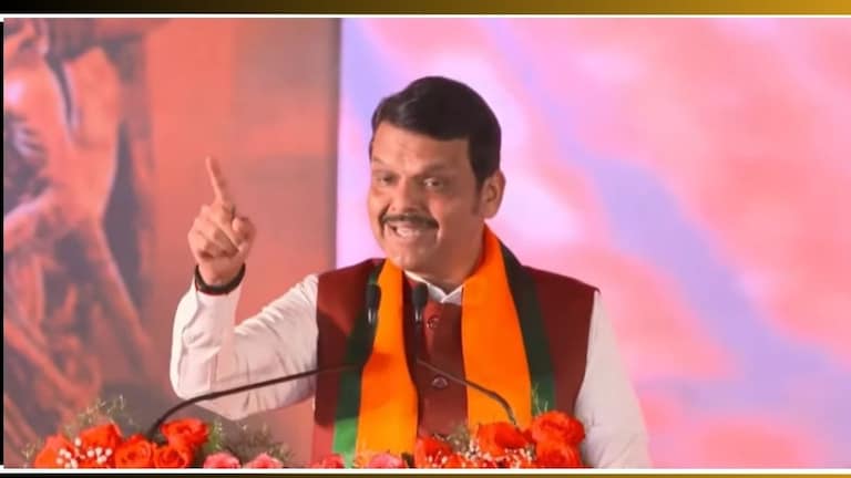 CM Devendra Fadnavis : "लाडक्या बहिणींना मदत करतोय आणि...", शिर्डीत CM देवेंद्र फडणवीसांचं मोठं विधानं! CM Devendra Fadnavis On Ladki Bahin Yojana