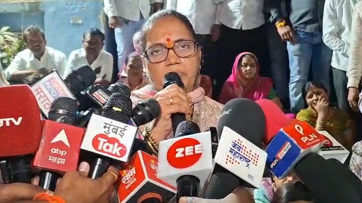 वाल्मिक कराडच्या पत्नीचं मोठं विधान 
