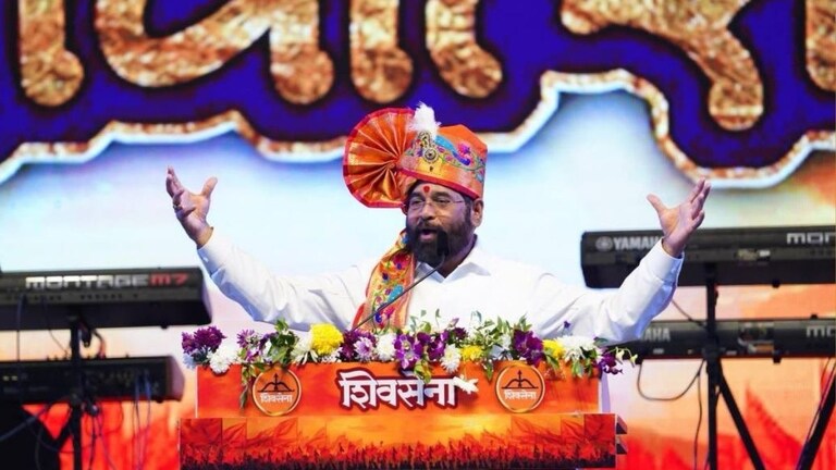 Eknath Shinde : "...तर आपल्या सर्वांची पाठ बाळासाहेबांनी थोपटली असती", उपमुख्यमंत्री एकनाथ शिंदे कडाडले Eknath Shinde On Balasaheb Thackeray