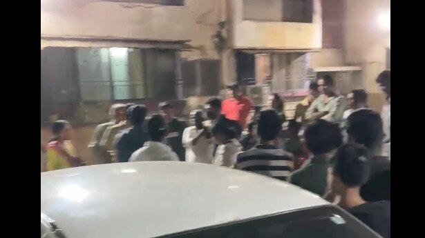 सत्यनारायण पूजा, हळदी-कुंकू कार्यक्रमात राडा.. डोंबिवलीत परप्रांतियांची मुजोरी सत्यनारायण पूजा आणि हळदी-कुंकू कार्यक्रमात राडा