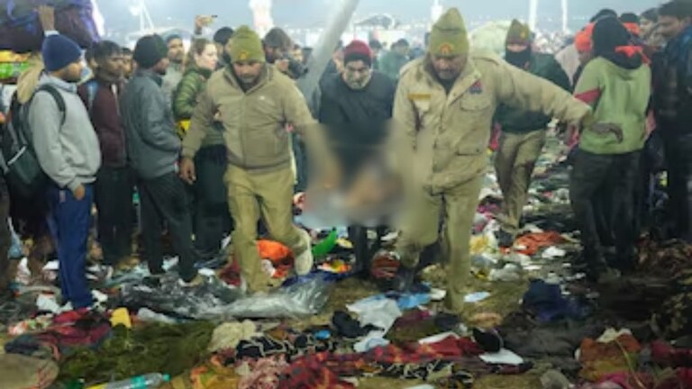 Mahakumbh Stampede : कुंभमेळ्यामध्ये मोठी चेंगराचेंगरी, 10 जणांचा मृत्यू झाल्याची सुत्रांची माहिती, शाही स्नान रद्द MumbaiTak