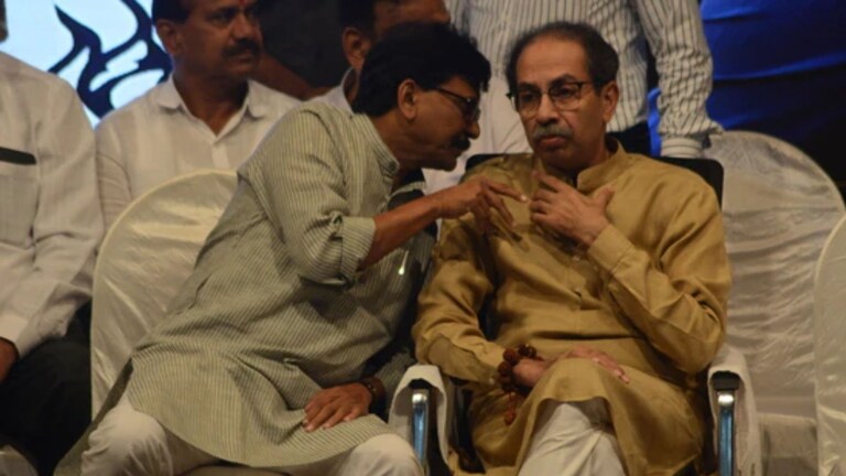 Uddhav Thackeray : ऑपरेशन टायगरला उत्तर देण्यासाठी ठाकरेंचा प्लॅन, नेत्यांच्या पहिल्या फळीकडे काय काय जबाबदारी? Mumbai Tak