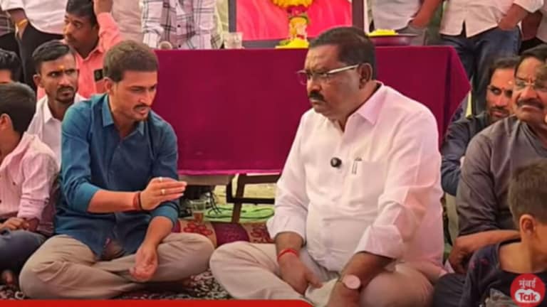 Suresh Dhas मस्साजोगमध्ये; धनंजय देशमुख म्हणाले, पोलिसांनी हात झटकले, आरोपी त्यांचा मित्र... Mumbai Tak