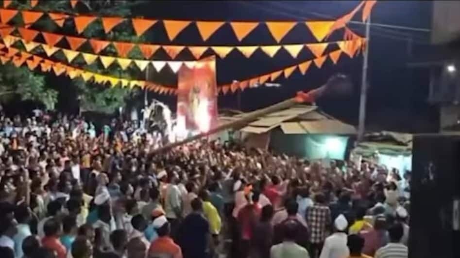  होळीदरम्यान मशिदीचा गेट तोडला? काय खरं-काय खोटं?