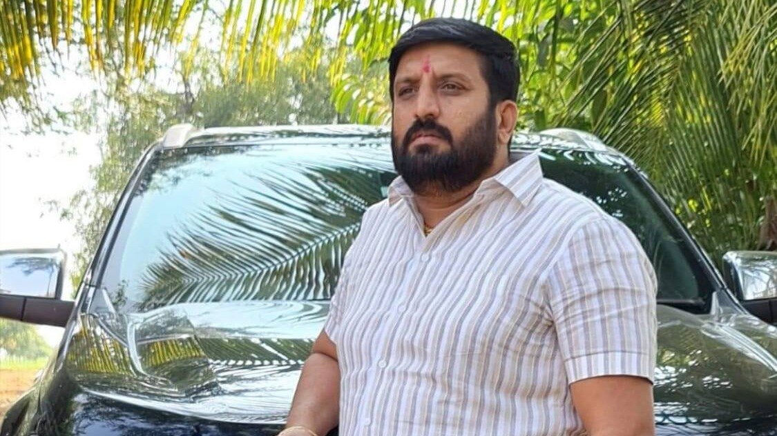 निलेश घायवळ आहे तरी कोण?