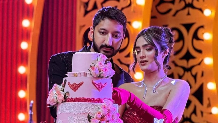 अजित पवारांची होणारी सून ऋतुजा पाटील नेमकं काय करते? ऋतुजा पाटील नेमकं काय करते? (फोटो सौजन्य: Facebook)