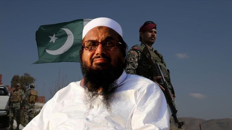 घराबाहेर पाकिस्तानी लष्कर, 4 किमीपर्यंत सीसीटीव्हीची नजर, ड्रोनने पाळत! हाफिज अड्ड्याभोवती सुरक्षेचं कडं कसं? Mumbai Tak