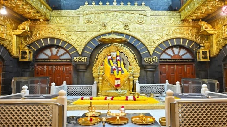 'शिर्डीचं साई संस्थान पाईप बॉम्बने उडवून टाकू', धमकी अन् भक्तांमध्ये भीतीचे वातावरण Shirdi Bomb Threat