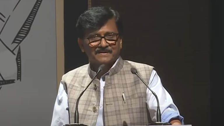 "आम्ही त्या पंथातले लोक..आम्ही वाकणार नाही...", 'नरकातला स्वर्ग' पुस्तक प्रकाशन सोहळ्यात संजय राऊतांची तोफ धडाडली Sanjay Raut Latest Speech