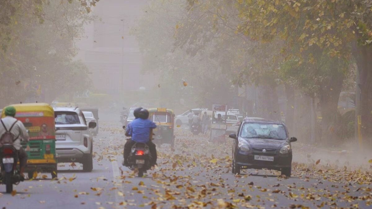पाऊस आणि वादळाचा इशारा