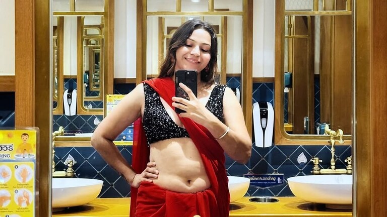 ज्योती मल्होत्राने पाकिस्तानी अधिकाऱ्याशी लग्न केलेलं? पोलिसांनी सांगितलं सत्य! ज्योती मल्होत्राने पाकिस्तानी अधिकाऱ्याशी लग्न केलेलं?