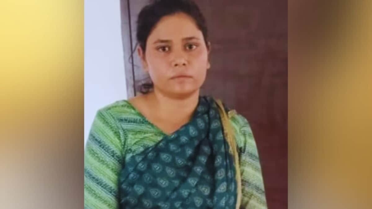 काकीसोबत मिळून काकाची हत्या, पुतण्याने नंतर पॉर्न व्हिडिओ केले डाउनलोड 