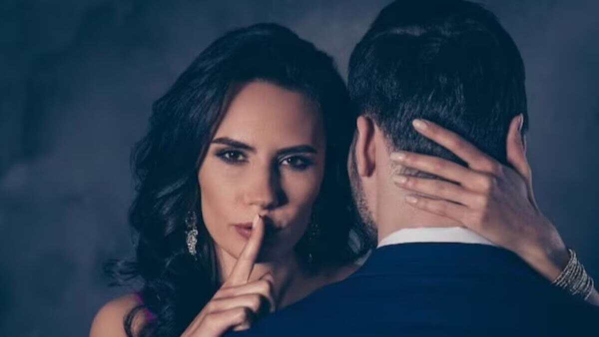 Extra Marital Affaire Shocking News