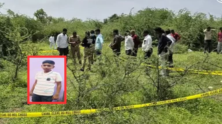 वडील दुकानात सोडून गेले, मुलाचा दुसऱ्या दिवशी झुडपात मृतदेह सापडला... जळगावला हादरवणारी घटना Mumbai Tak