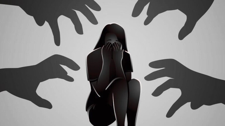 मुंबई हादरली! 10 वर्षाच्या मुलीवर आईच्याच बॉयफ्रेंडनं केलं लैंगिक शोषण, गुप्तांगात स्क्रू ड्रायव्हर टाकत व्हिडिओ बनवला Mumbai Crime News