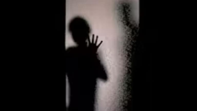 राष्ट्रवादी काँग्रेस शरद पवार गटाच्या बड्या नेत्याकडून महिलेचा विनयभंग, लॉजवरील अश्लील व्हिडिओ व्हायरल Manohar Sapate Abuse Video