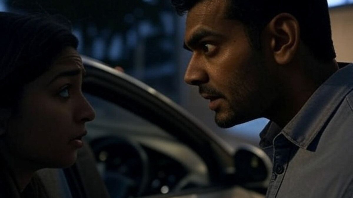 मेट्रो स्टेशनवर जाणाऱ्या महिलेला बंदूक दाखवून धमकी