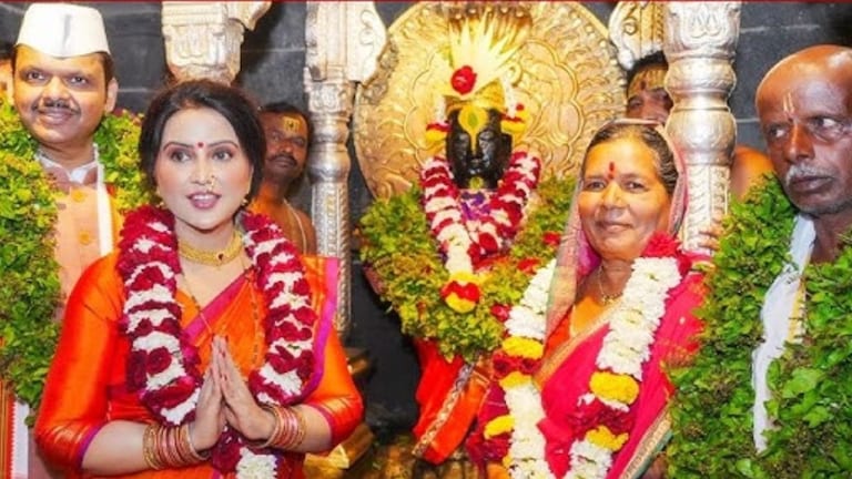 आषाढी एकादशी निमित्त देवेंद्र फडणवीसांसह 'या' शेतकऱ्याला मिळाला विठुरायाच्या पूजेचा मान Ashadhi Ekadashi Pooja